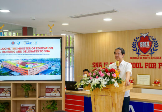 MINISTER OF EDUCATION AND TRAINING NGUYEN KIM SON PAID A VISIT TO THE SNA SCHOOL SYSTEM