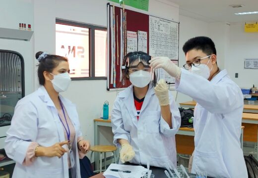 A FUN & HANDS-ON SCIENCE EXPERIMENT OF GRADE 8