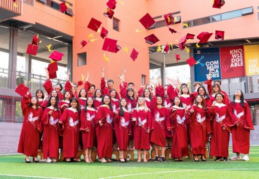 Trải nghiệm lễ tốt nghiệp của học sinh trường quốc tế Bắc Mỹ SNA